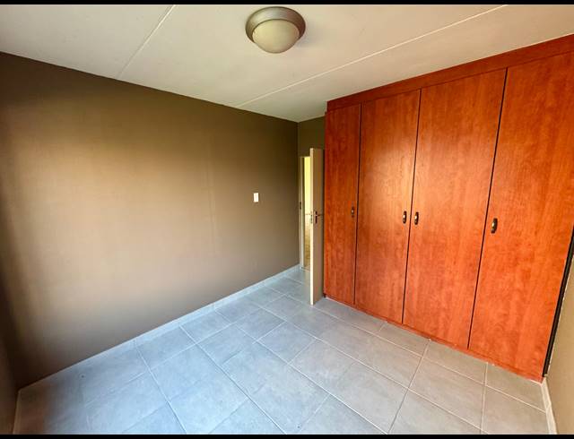 2 BEDROOM APARTMENT FOR SALE IN REYNO RIDGE